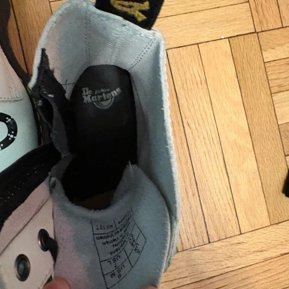 Dr. Martens White Jadon Boots with Snake Design. - Picture 7 of 10